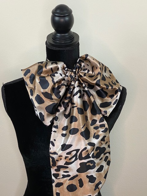 Fishtail Chic Neckerchief - Classy Cheetah