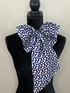 Fishtail Chic Neckerchief - Blueberry Bubbles