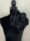 Ruffle Collar - Black Rose