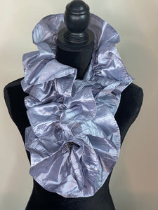 Ruffle Collar - Silver Stars